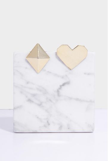 

Aretes Checha Rapsodia Talla: Unitalla y color: dorado