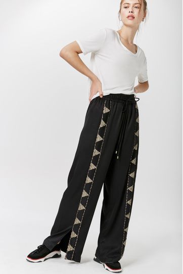 

Pantalón Akuaren Rapsodia Talla: S y color: negro