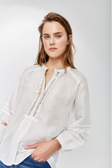 

Camisa Kholuka Rapsodia Talla: L y color: blanco