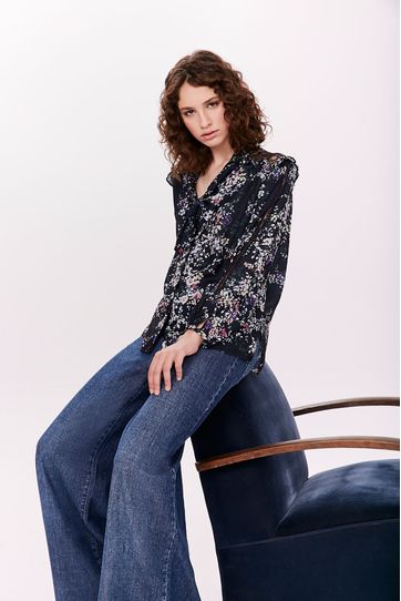 

Camisa Marine Rapsodia Flower talla: M y color: azul