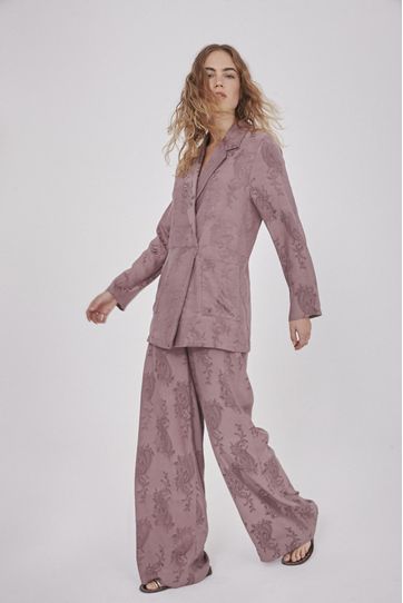 

Saco Chamonix Rapsodia Talla: S y color: rosa