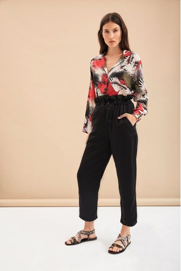 

Pantalón Sato Rapsodia Talla: S y color: negro