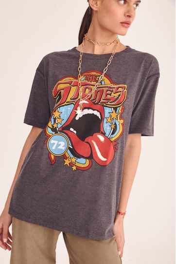 

Playera Sum Rapsodia Seventy Two Rock Talla: M y color: gris