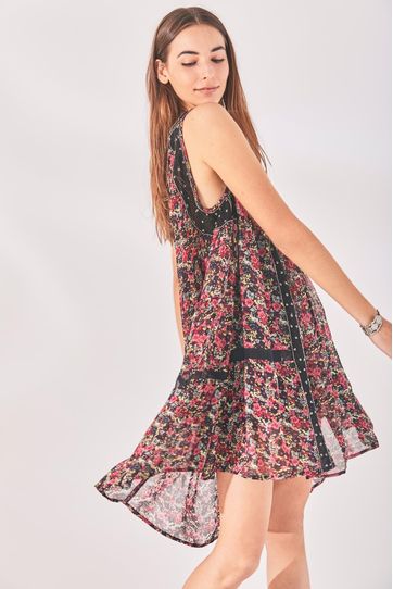 

Vestido Crozon Rapsodia Moon Talla: L y color: Violeta