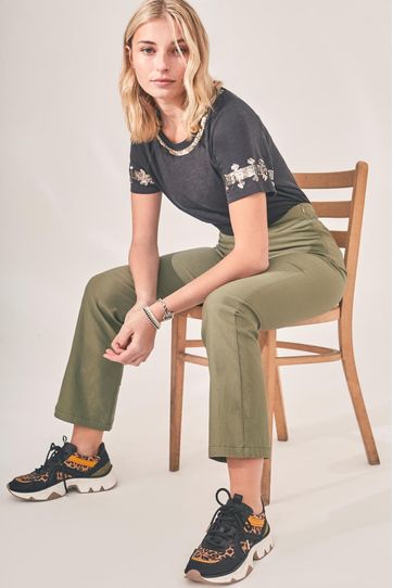 

Pantalón Oli Rapsodia Fred Talla: XL y color: verde