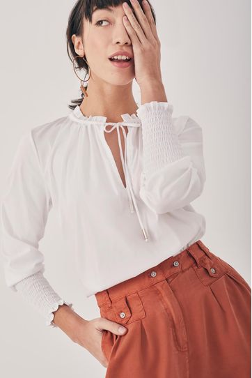 

Camisa Elegant Rapsodia Win Talla: S y color: blanco