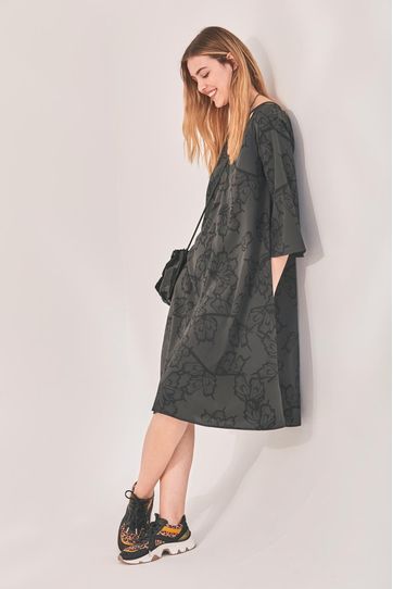 

Vestido Olien Rapsodia Pappilon D Talla: XS y color: gris