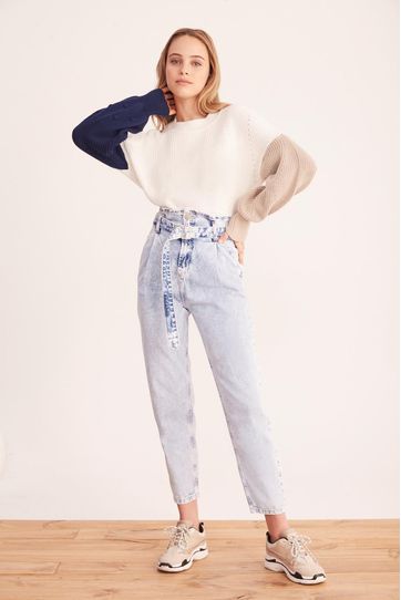 

Jeans Mom Fit Mounty Sky Rapsodia Talla: XXS y color: celeste