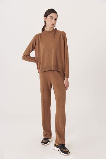 

Pantalón Lanier Rapsodia Talla: S y color: marron