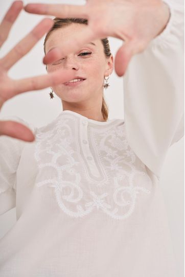 

Camisa Gandha Rapsodia Ar Talla: S y color: blanco
