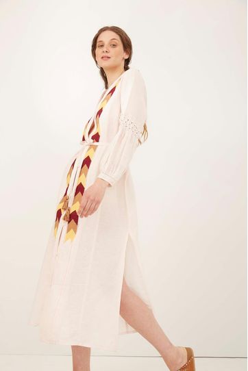 

Saco Flecha Rapsodia Talla: S y color: Crudo