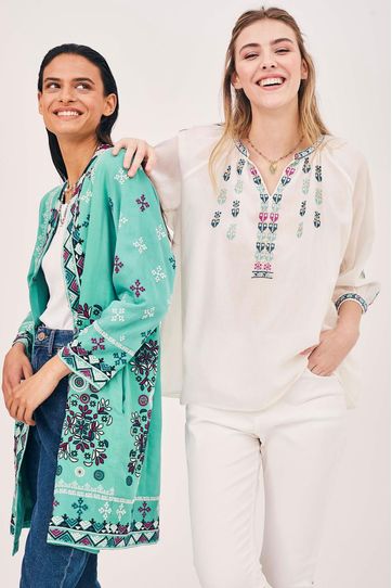 

Camisa Aral Rapsodia Inca Talla: XL y color: Crudo