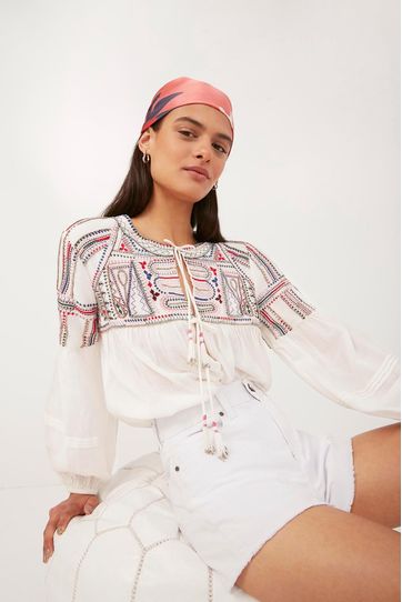 

Short High Rapsodia Rise Whity Talla: S y color: blanco
