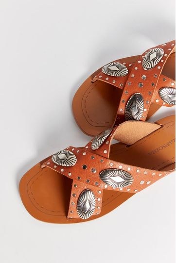 

Sandalia Tunez Rapsodia Talla: 39 y color: camel