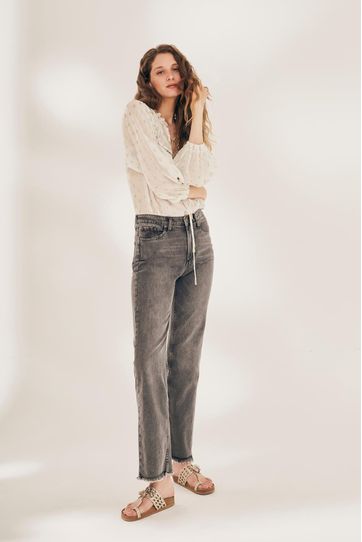

Jeans Straight Joble Rapsodia Talla: XXS y color: negro