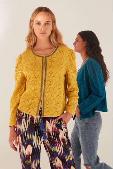 

Saco Broderie Rapsodia Crissy Talla: L y color: mostaza