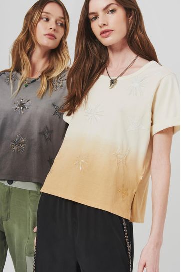 

Playera Patch Rapsodia Talla: XS y color: crudo