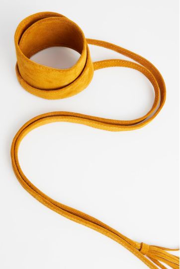 

Cinturon Fajes Rapsodia Talla: U y color: mostaza