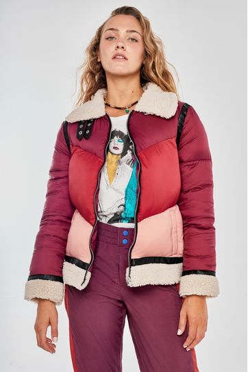 

Chamarra Sur Rapsodia Colors Talla: XS y color: bordo