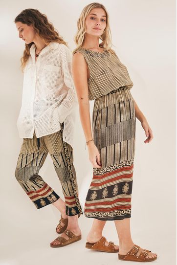 

Vestido Emiko Rapsodia Nilo Talla: L y color: marron