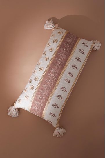 

Cojín Decorativo Rapsodia Bangladesh Rosa 80X40 Talla: U y color: rosa
