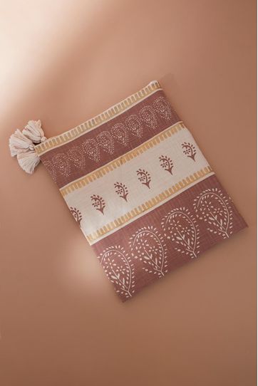 

Manta Rapsodia Bangladesh Rosa 130X220 Talla: U y color: rosa
