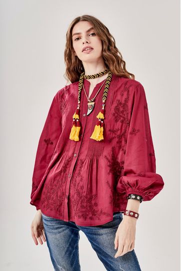 

Camisa Rapsodia Bilu Kool Bordo Talla: M y color: bordo