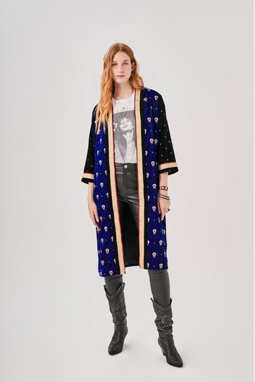 

Kimono Rapsodia Charles Azul Talla: S y color: azul