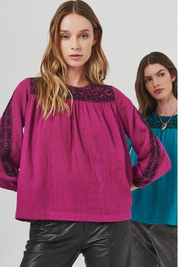 

Camisa Rapsodia Uzuri New Violeta Talla: M y color: violeta