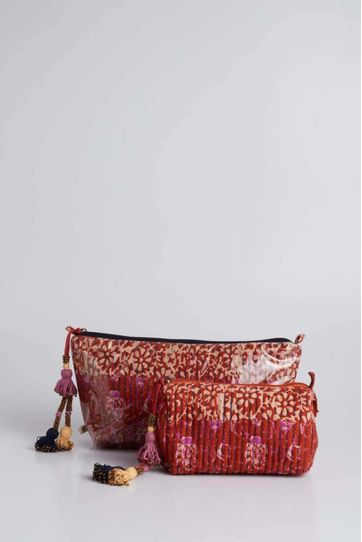 

Bolsa Rapsodia Necessaire Nilo Bordo Talla: U y color: bordo