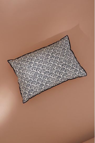 

Cojín Decorativo Rapsodia Birkin Flower 60X40 Gris Plomo Talla: U y color: gris plomo