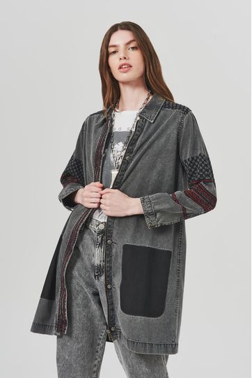 

Chamarra Kansk Rapsodia New Talla: L y color: negro