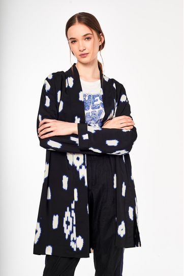 

Kimono Rapsodia Balam Zoom Azul Talla: M y color: azul