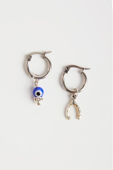 

Aretes Rapsodia Lucky Eye Plata Talla: U y color: plata