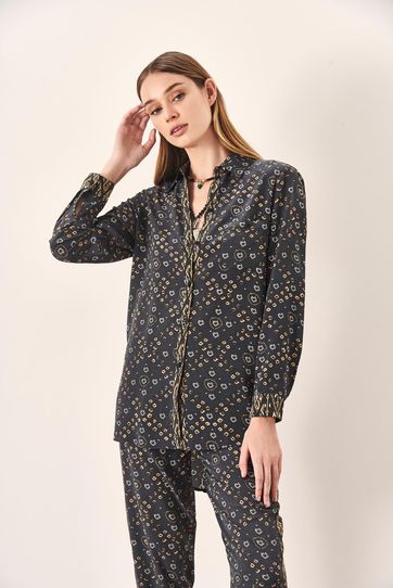 

Camisa Rapsodia Moise Tolous D Negro Talla: XS y color: negro