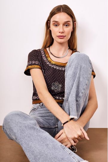 

Top Rapsodia Bandani Negro Talla: S y color: negro