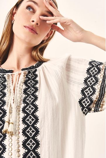 

Vestido Rapsodia Clementina Crudo Talla: S y color: crudo