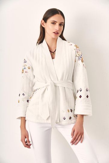 

Saco Rapsodia Patch Talla: L y color: crudo