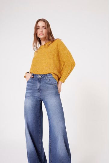 

Sweater Rapsodia Discotheque Talla: M y color: Amarillo