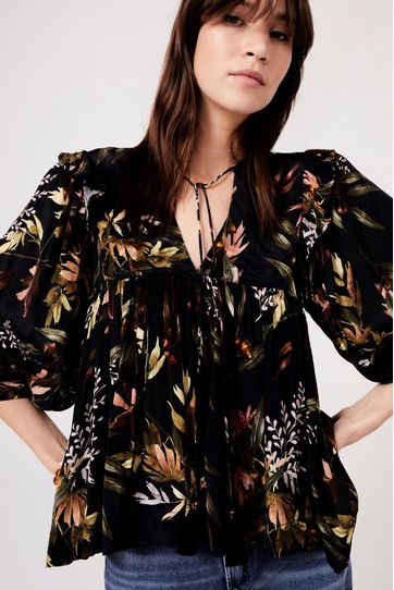 

Camisa Rapsodia Osaka Birds Talla: L y color: negro