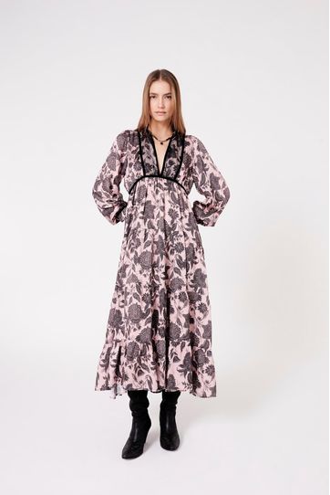 

Vestido Rapsodia Yuki Long Ryu D Talla: XS y color: rosa
