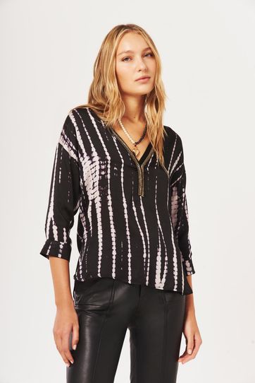 

Camisa Rapsodia Maki Batik Talla: XS y color: negro