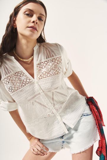 

Camisa Rapsodia Amalita Laces Talla: S y color: blanco