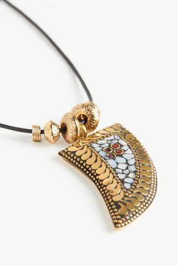 

Collar Rapsodia Cuerno Escamas Talla: U y color: dorado