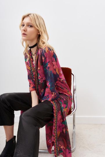

Kimono Rapsodia Kilim Garden Talla: S y color: multicolor