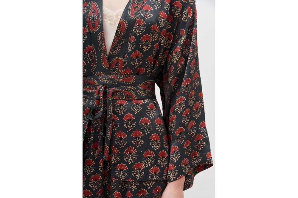 Kimono-Rapsodia-Hale-Boheme