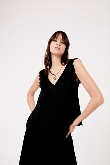 

Top Rapsodia Cayetana D Talla: XS y color: negro